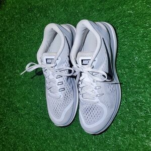 Nike Women's Flex 2017 Run Fitsole Gray Athletic Sneakers Black Swoosh Size 10